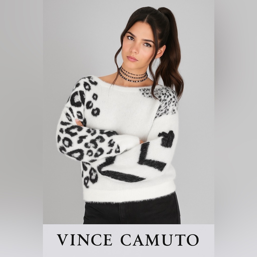 Vince Camuto Monochrome fuzzy Animal Print black & white Sweater/size XS